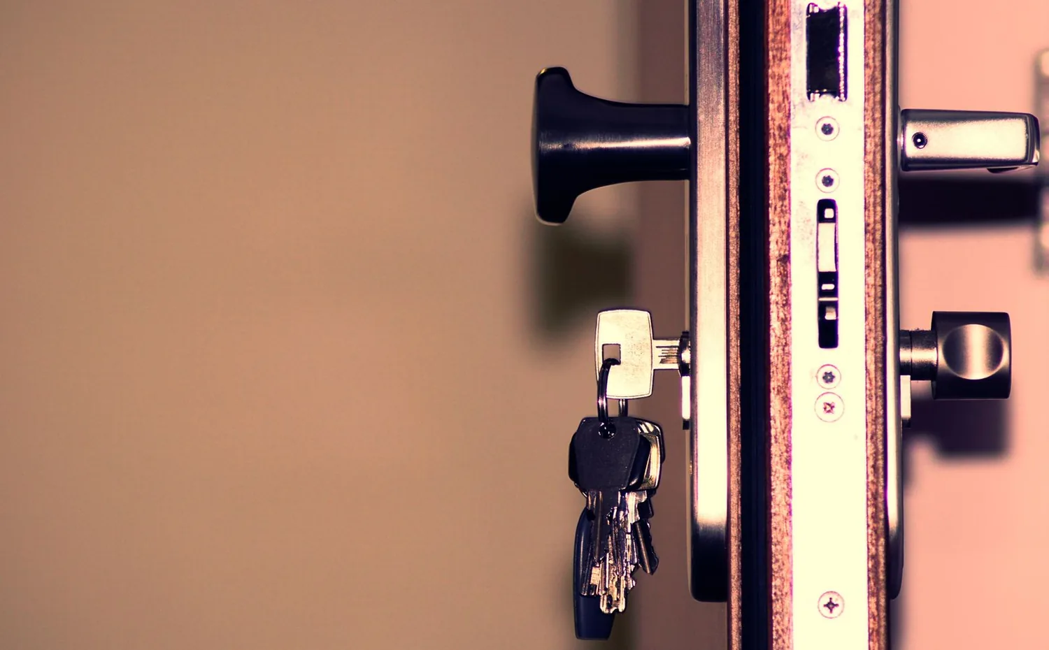 Locksmith at work in Wake Forest